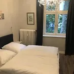 Wm- Touristik- *